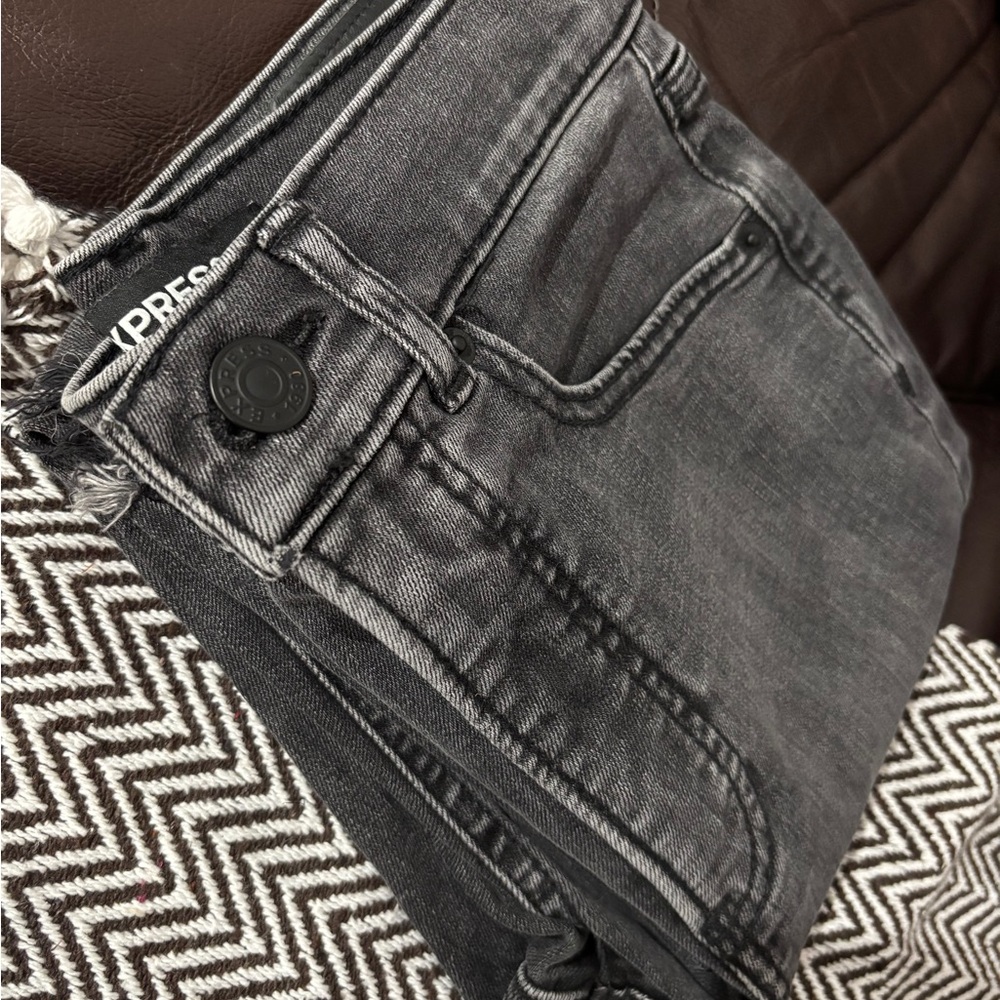 Express Women's Charcoal Skinny Jeans